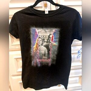 NWT! Marvel Wonder Vision fitted t-shirt, Small